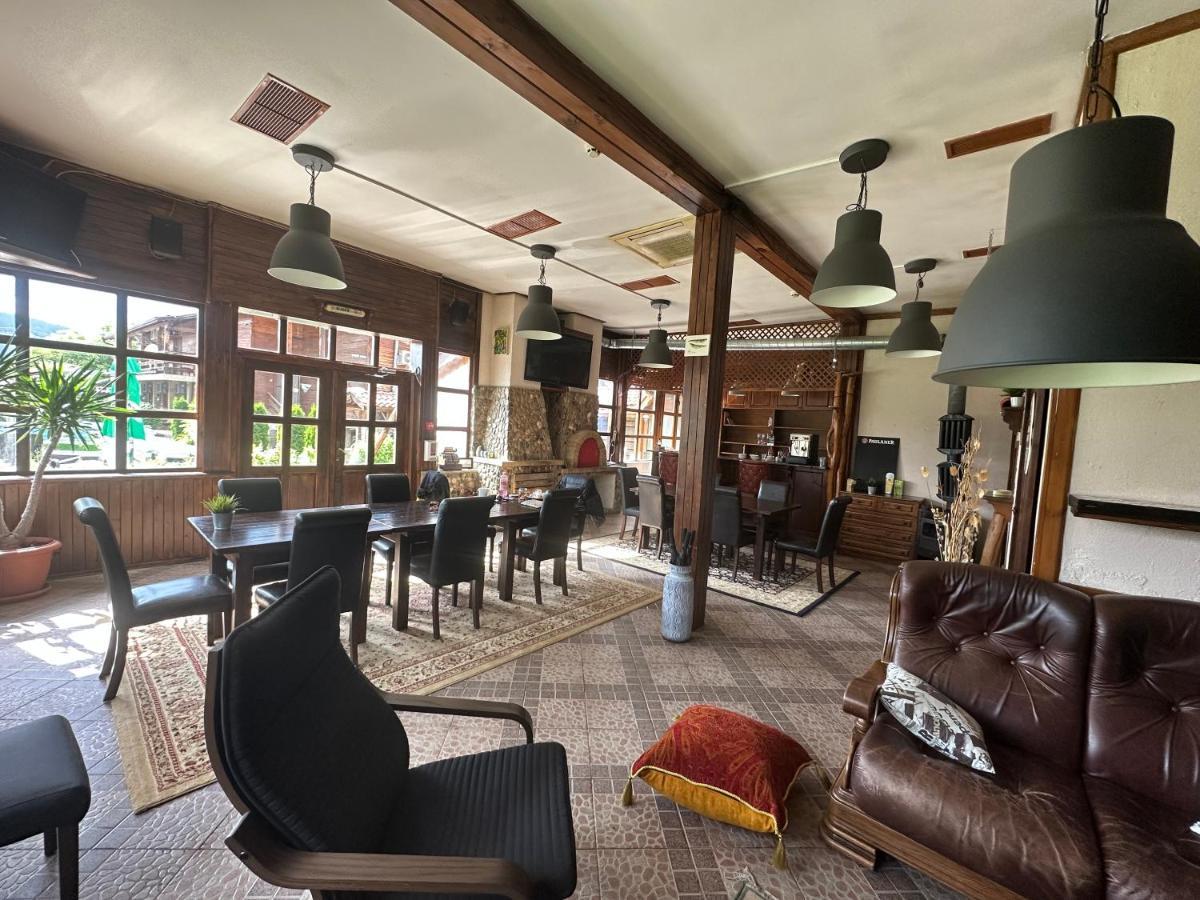 Villa Le Cinema Shiroki Dol Eksteriør billede